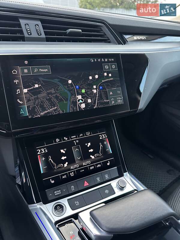 Внедорожник / Кроссовер Audi e-tron 2021 в Киеве