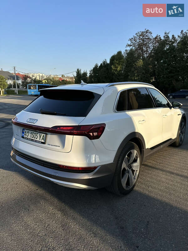 Позашляховик / Кросовер Audi e-tron 2019 в Ужгороді