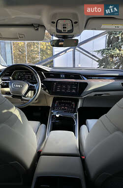 Позашляховик / Кросовер Audi e-tron 2019 в Полтаві