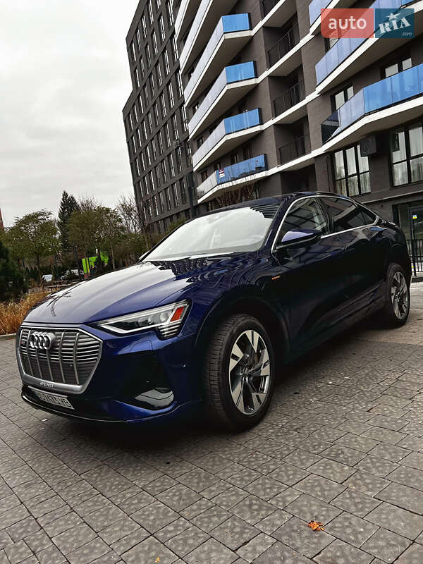 Внедорожник / Кроссовер Audi e-tron 2020 в Львове
