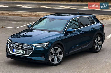 Внедорожник / Кроссовер Audi e-tron 2021 в Киеве