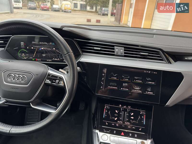 Внедорожник / Кроссовер Audi e-tron 2020 в Ивано-Франковске фото 47 Внедорожник / Кроссовер Audi e-tron 2020 в Ивано-Франковске
