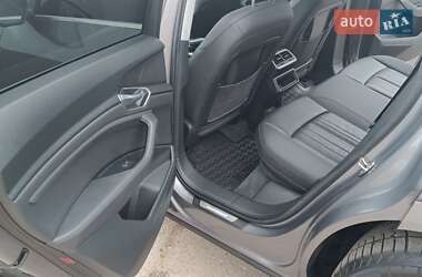 Внедорожник / Кроссовер Audi e-tron 2019 в 
