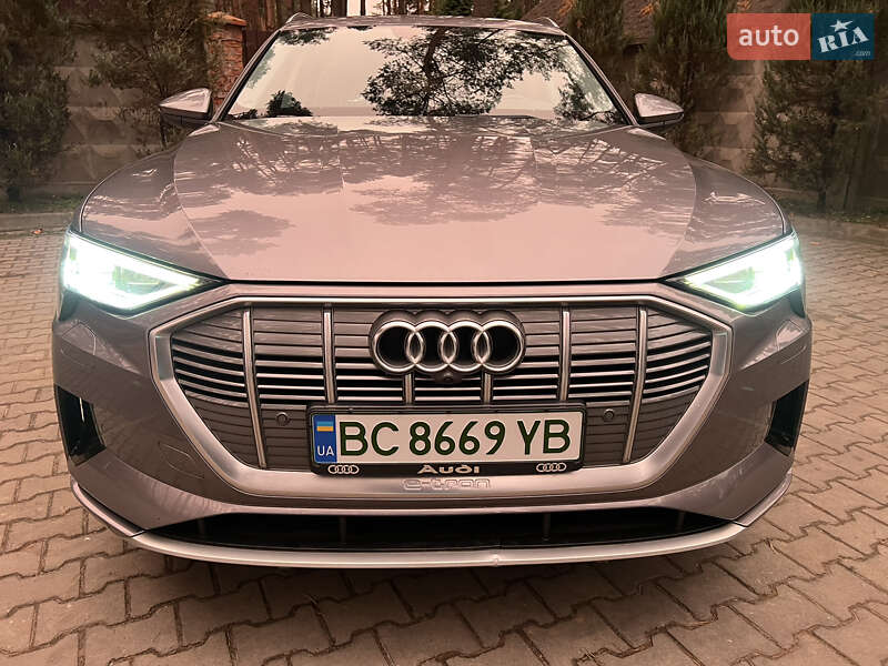 Позашляховик / Кросовер Audi e-tron 2019 в Львові