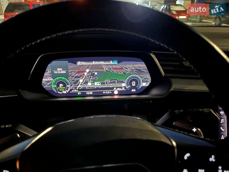 Внедорожник / Кроссовер Audi e-tron 2020 в Днепре