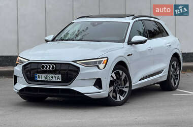 Позашляховик / Кросовер Audi e-tron 2020 в Києві