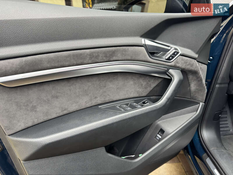 Позашляховик / Кросовер Audi e-tron 2020 в Львові фото 10 Позашляховик / Кросовер Audi e-tron 2020 в Львові