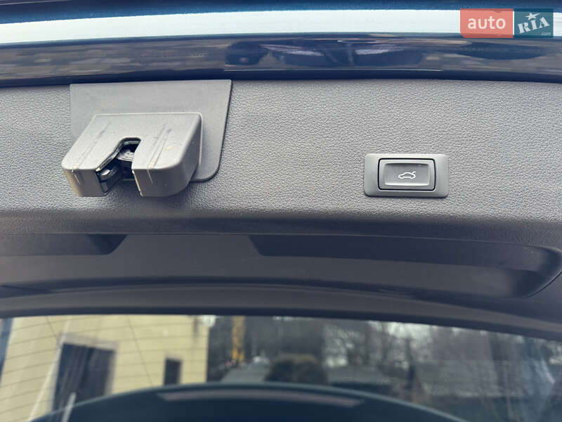 Позашляховик / Кросовер Audi e-tron 2020 в Львові фото 12 Позашляховик / Кросовер Audi e-tron 2020 в Львові