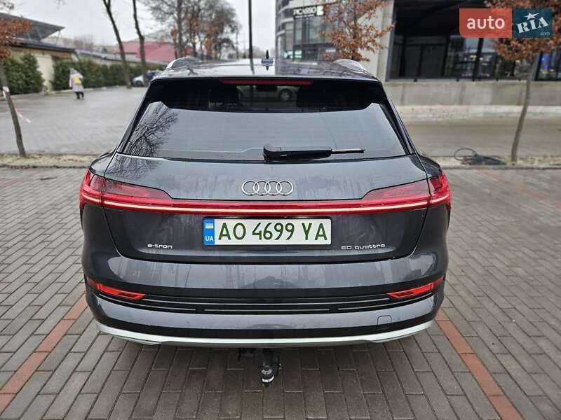 Позашляховик / Кросовер Audi e-tron 2020 в Ужгороді