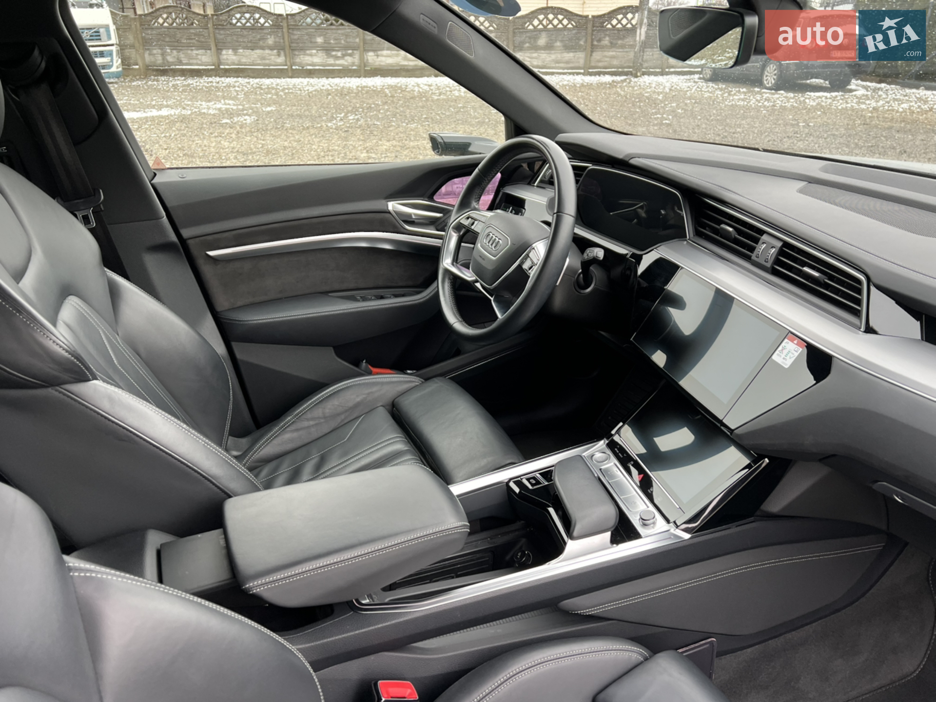 2019 Audi e-tron - мініатюра 18
