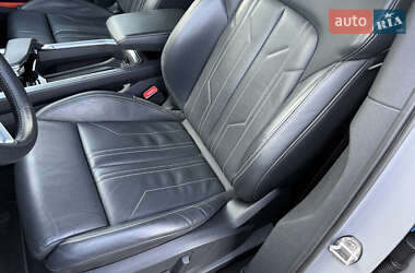 Внедорожник / Кроссовер Audi e-tron 2019 в 