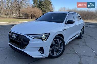 Позашляховик / Кросовер Audi e-tron 2020 в Кривому Розі