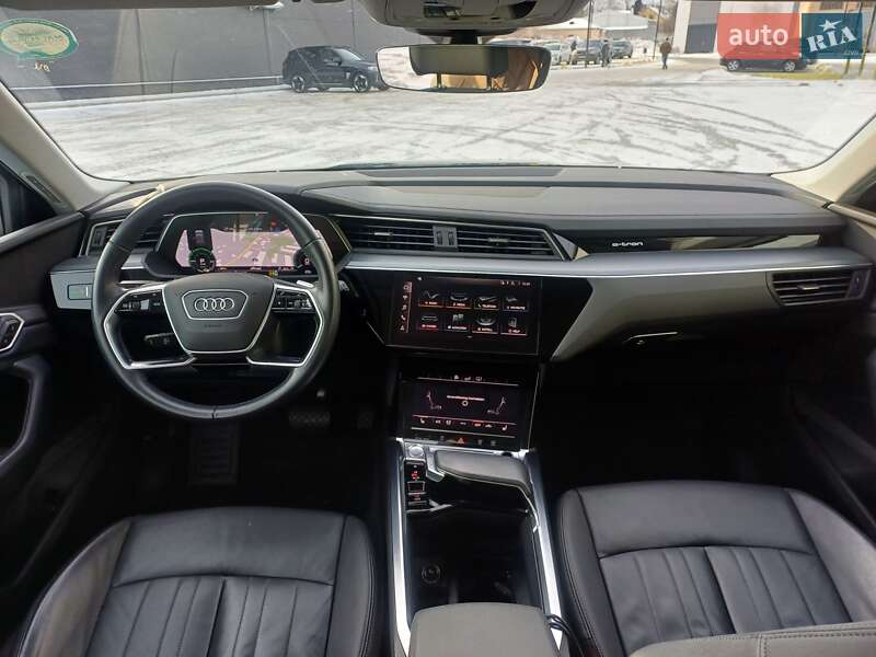 Внедорожник / Кроссовер Audi e-tron 2019 в Львове