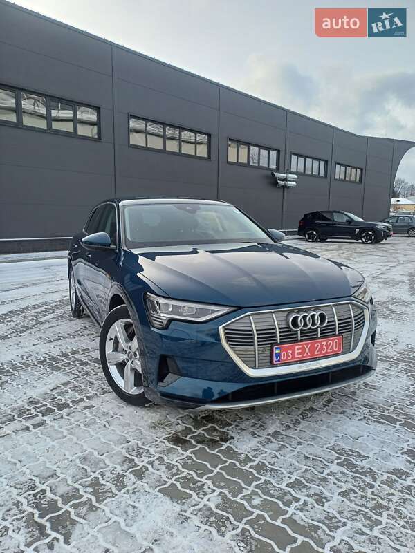 Позашляховик / Кросовер Audi e-tron 2019 в Львові