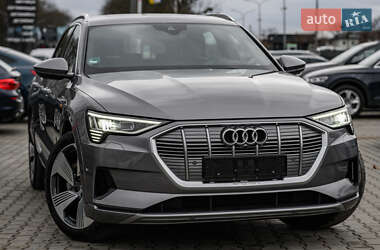 Внедорожник / Кроссовер Audi e-tron 2020 в 
