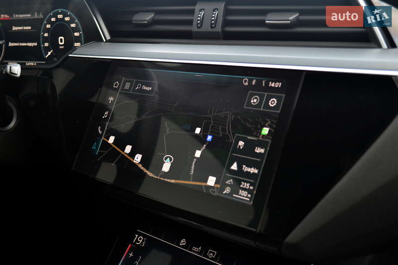 Внедорожник / Кроссовер Audi e-tron 2019 в Бердичеве