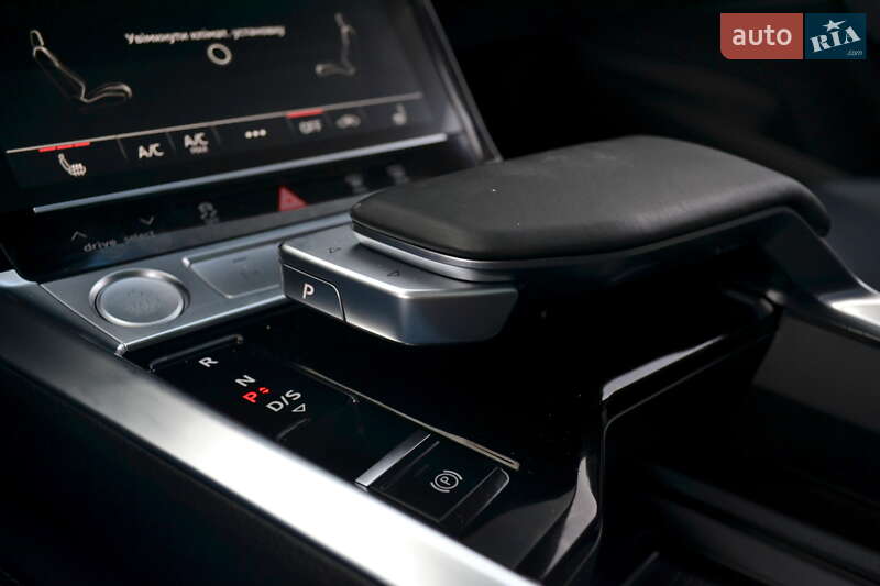 Внедорожник / Кроссовер Audi e-tron 2019 в Бердичеве