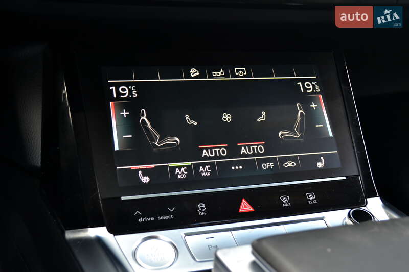 Внедорожник / Кроссовер Audi e-tron 2019 в Бердичеве