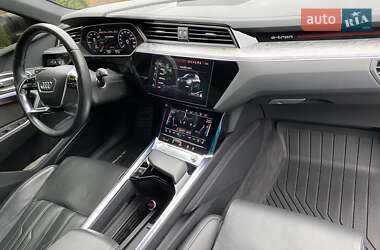 Внедорожник / Кроссовер Audi e-tron 2019 в 