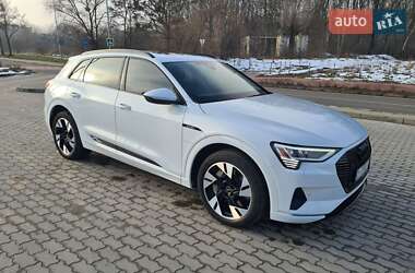 Позашляховик / Кросовер Audi e-tron 2022 в Львові