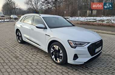 Позашляховик / Кросовер Audi e-tron 2022 в Львові