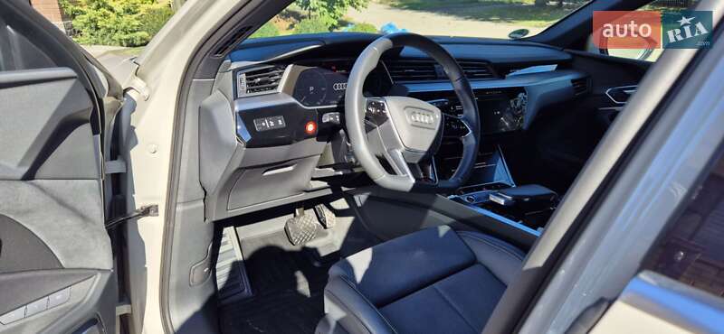 Внедорожник / Кроссовер Audi e-tron 2022 в Черкассах