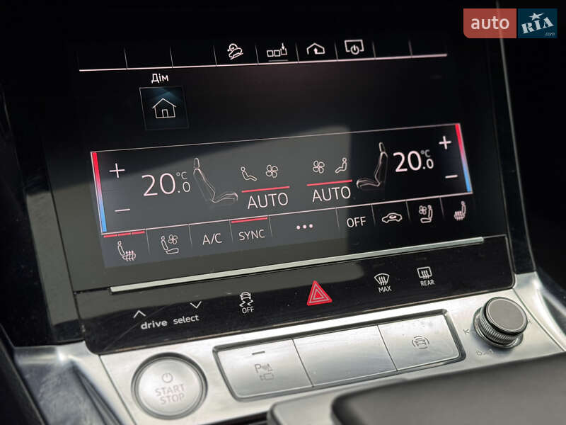 Позашляховик / Кросовер Audi e-tron 2019 в Києві