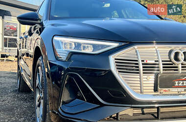 Позашляховик / Кросовер Audi e-tron 2022 в Луцьку