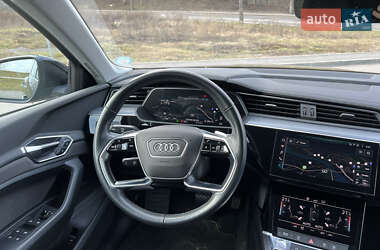 Внедорожник / Кроссовер Audi e-tron 2019 в 