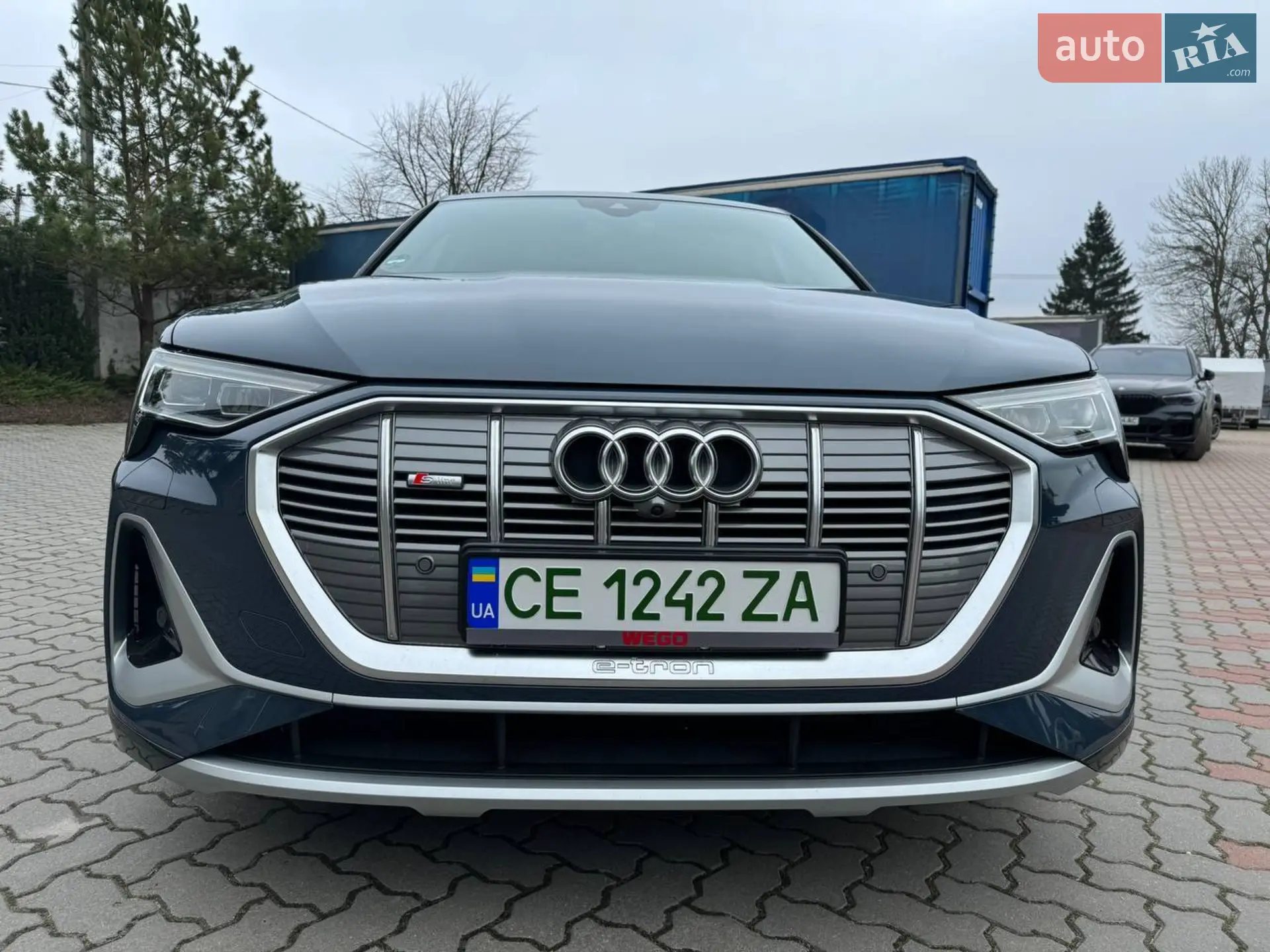 2020 Audi e-tron - мініатюра 2