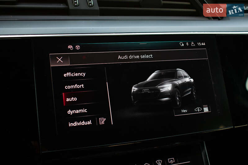 Позашляховик / Кросовер Audi e-tron 2019 в Києві