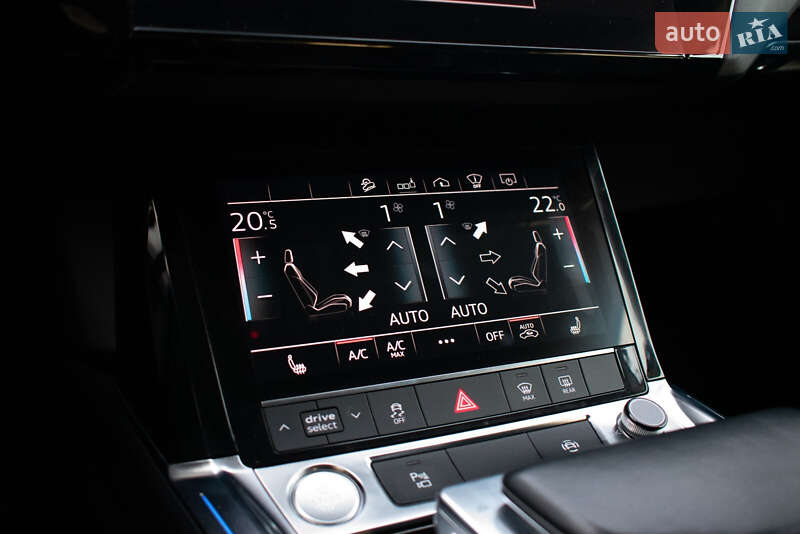 Позашляховик / Кросовер Audi e-tron 2019 в Києві