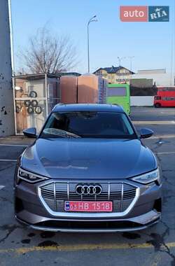 Внедорожник / Кроссовер Audi e-tron 2020 в Ужгороде