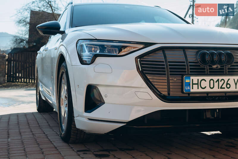 Позашляховик / Кросовер Audi e-tron 2019 в Львові