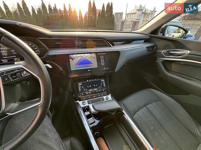 Позашляховик / Кросовер Audi e-tron 2020 в Чернівцях