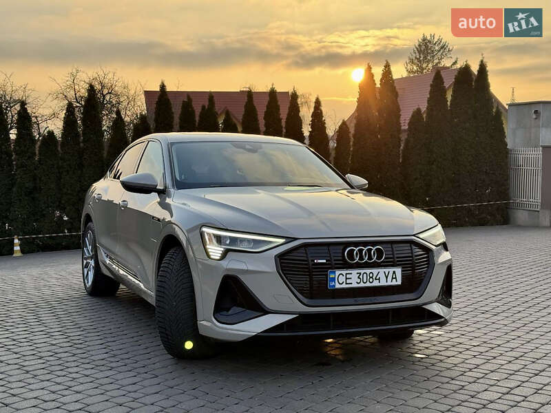Позашляховик / Кросовер Audi e-tron 2020 в Чернівцях