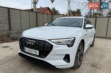 Внедорожник / Кроссовер Audi e-tron 2021 в Киеве