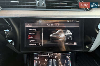 Внедорожник / Кроссовер Audi e-tron 2019 в 