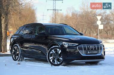 Внедорожник / Кроссовер Audi e-tron 2022 в Киеве