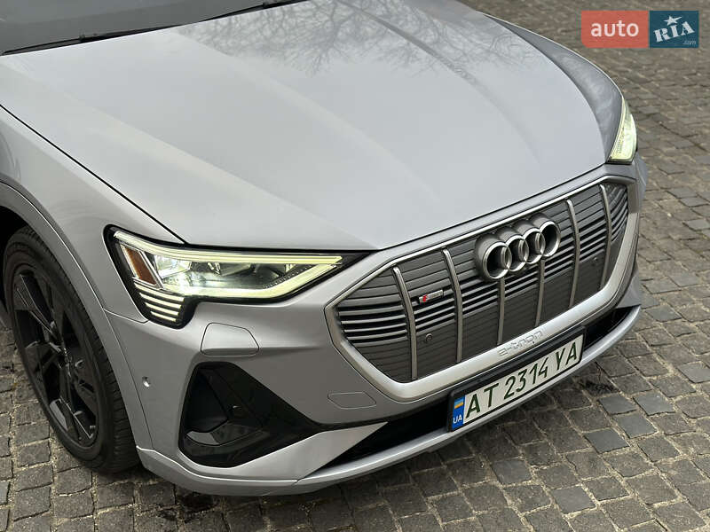Внедорожник / Кроссовер Audi e-tron 2022 в Коломые