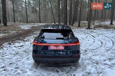 Позашляховик / Кросовер Audi e-tron 2022 в Києві