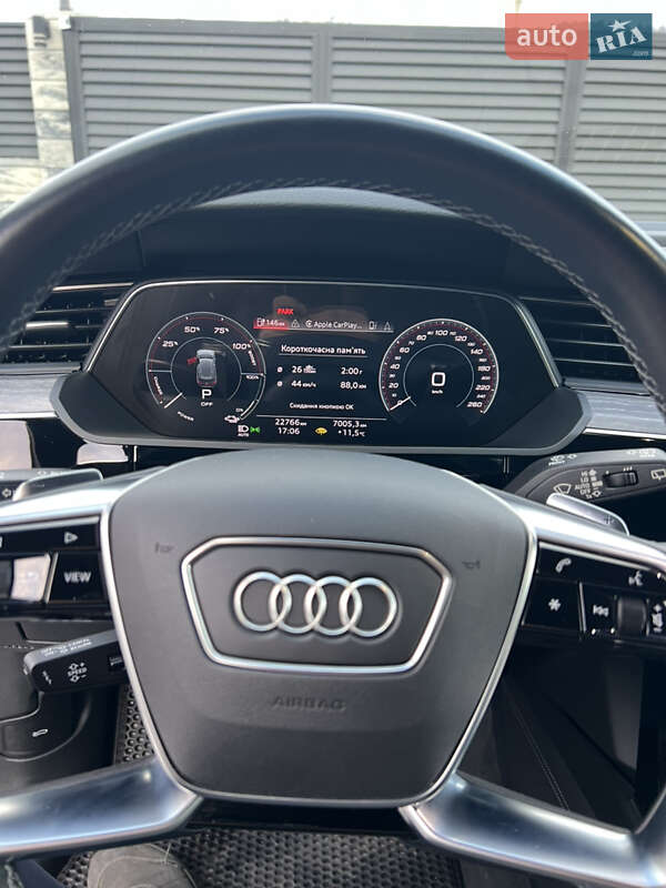 Внедорожник / Кроссовер Audi e-tron 2021 в Буковеле