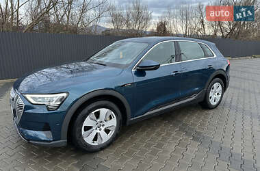 Внедорожник / Кроссовер Audi e-tron 2019 в 