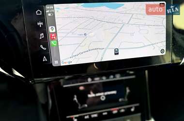Внедорожник / Кроссовер Audi e-tron 2021 в 