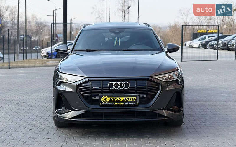 Внедорожник / Кроссовер Audi e-tron 2021 в Черновцах