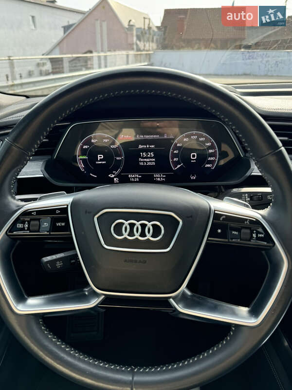 Внедорожник / Кроссовер Audi e-tron 2020 в Мукачево