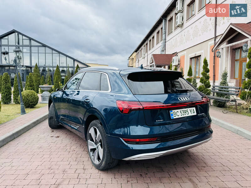 Внедорожник / Кроссовер Audi e-tron 2019 в Стрые