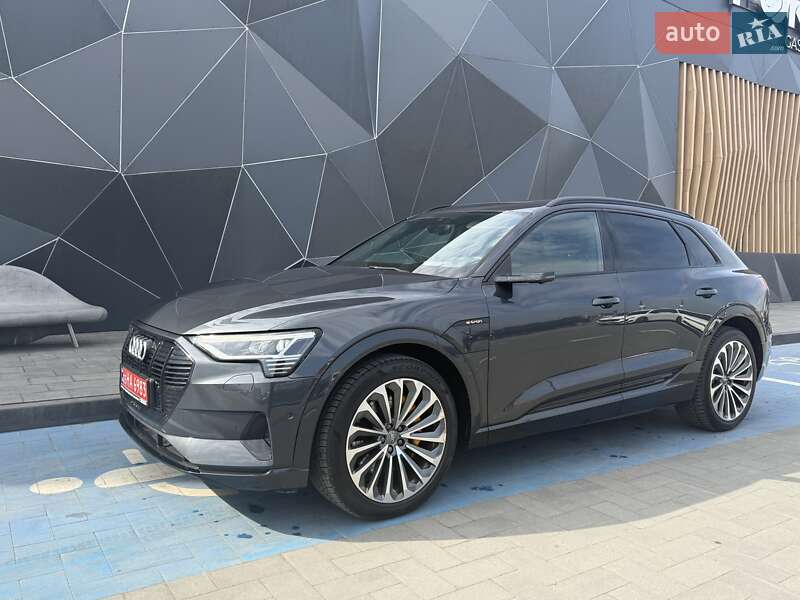 Внедорожник / Кроссовер Audi e-tron 2019 в Луцке фото 4 Внедорожник / Кроссовер Audi e-tron 2019 в Луцке