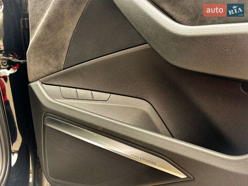 Внедорожник / Кроссовер Audi e-tron 2019 в Ужгороде
