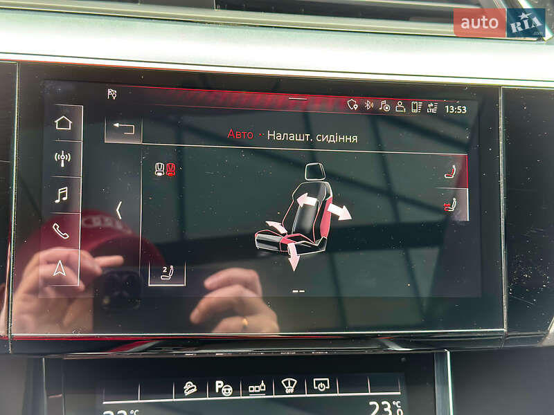 Внедорожник / Кроссовер Audi e-tron 2019 в Ужгороде